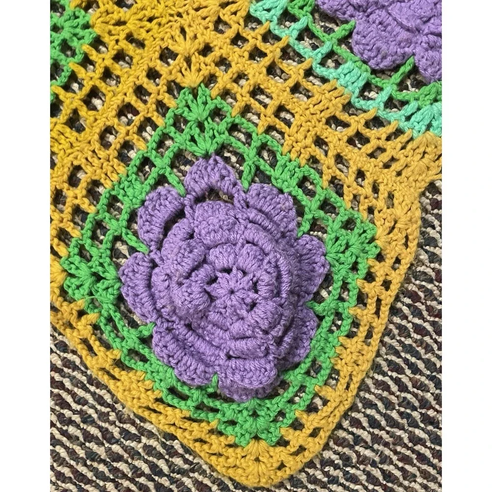Handmade Crochet Knit Sofa Throw Granny Blanket 3D Afghan Roses Floral Cottage
